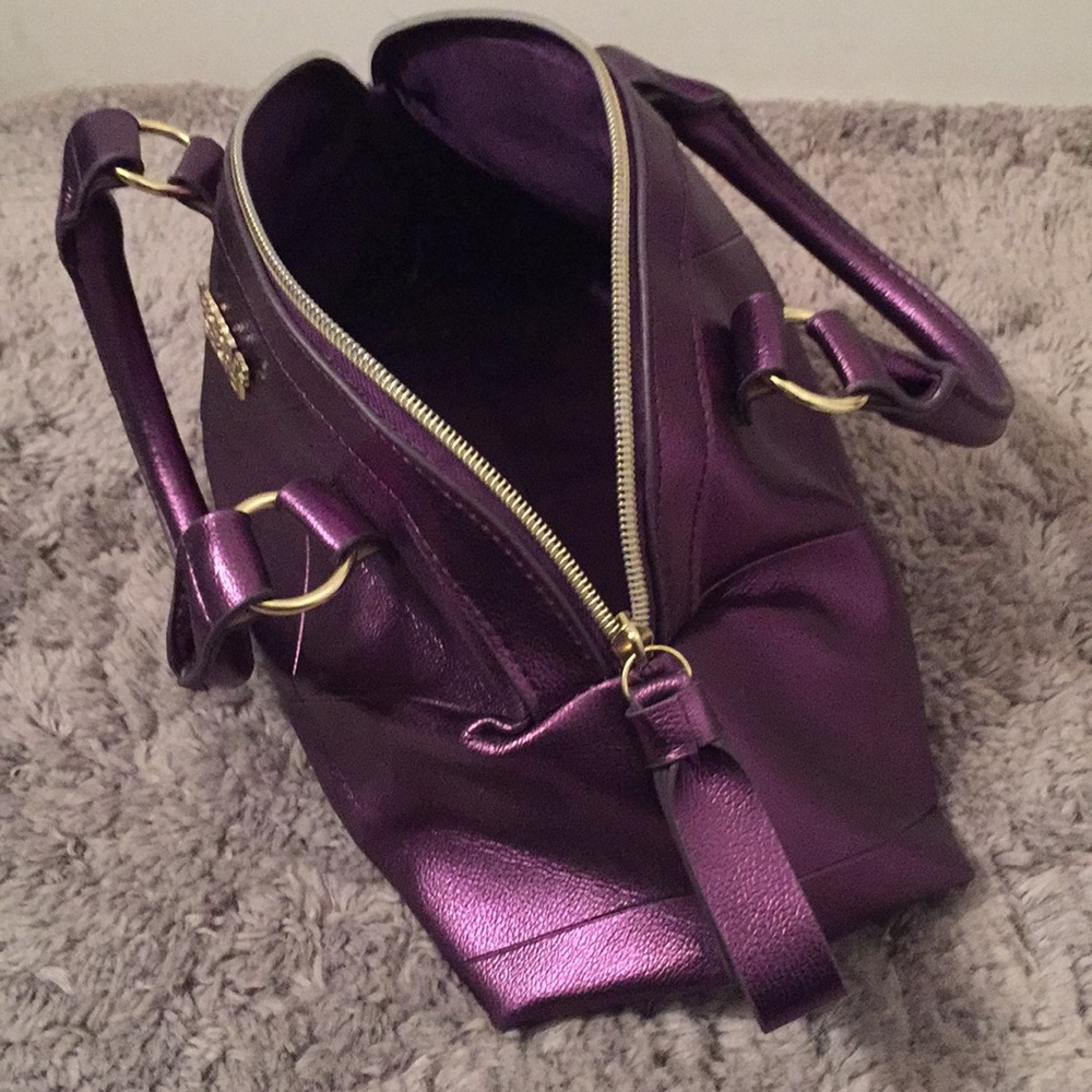 VS Bag💜 - Picture 4 of 6